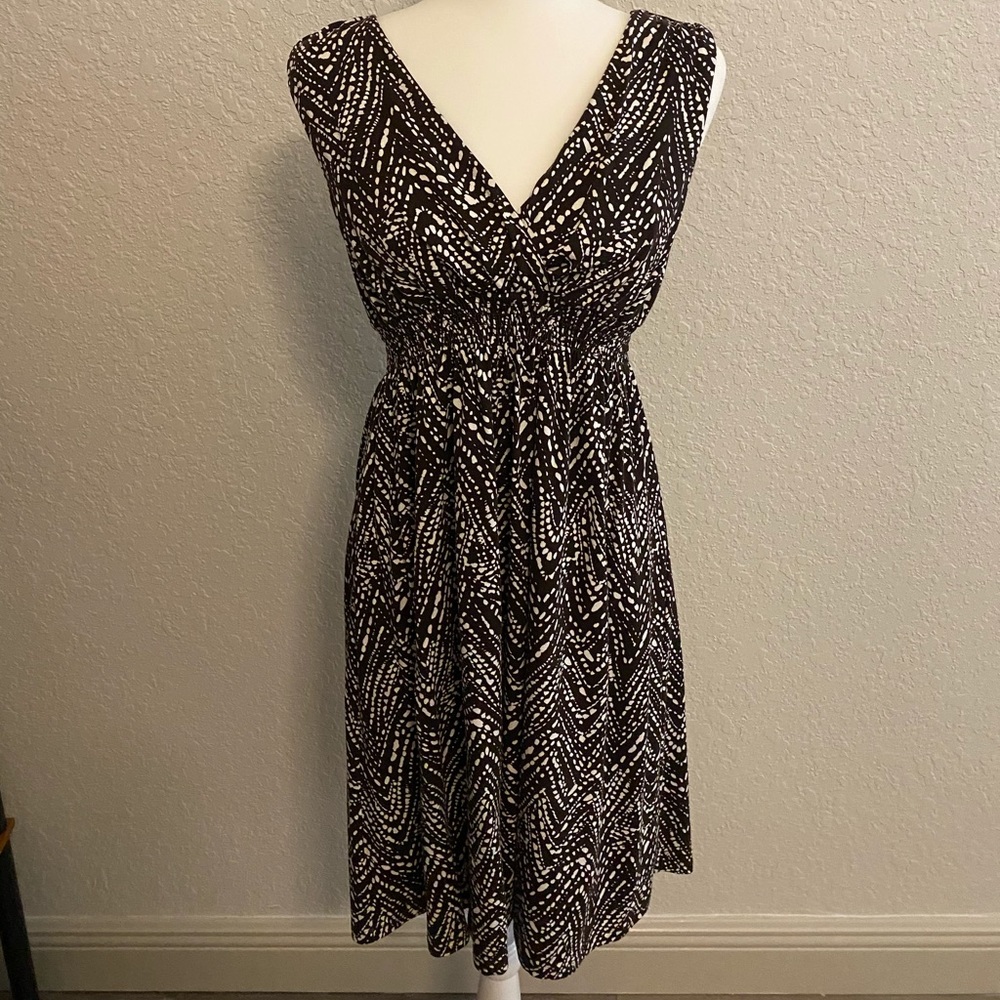 Kenneth Cole Sleeveless dress